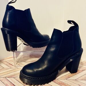 Dr Martens Hurston Black Sendal Leather Heeled Chelsea Women's 8 Boots Pull On